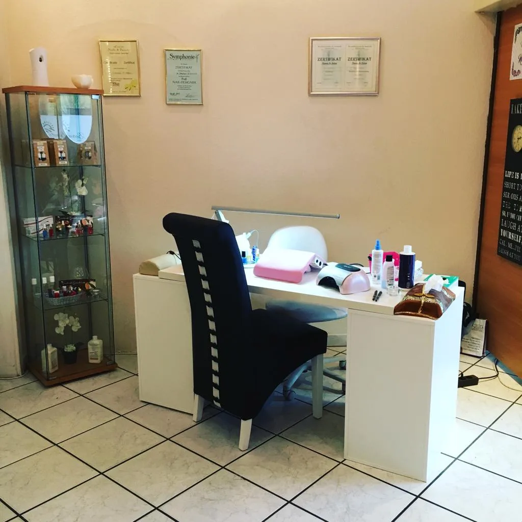 Beauty Lounge — Galleria 2
